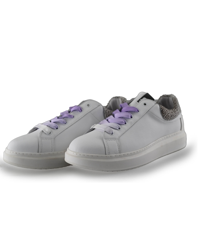 Maruti Sneaker