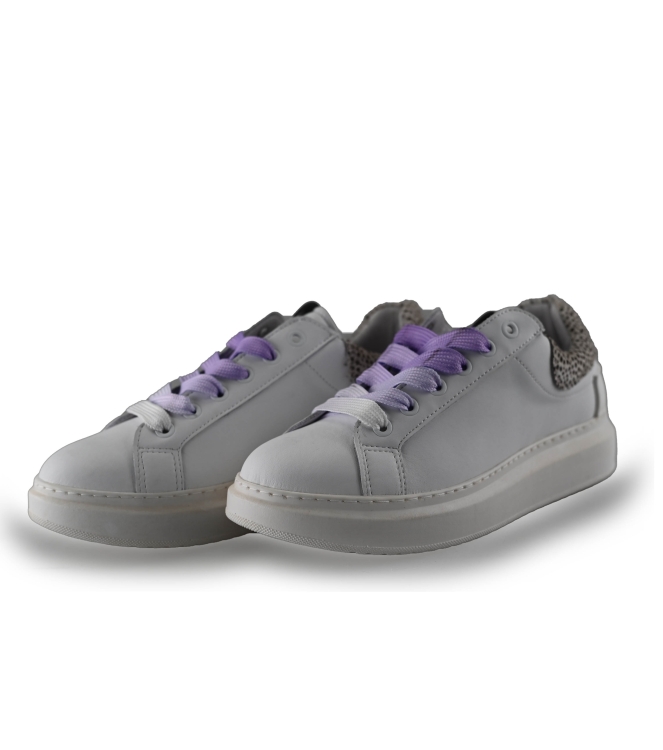 Maruti Sneaker