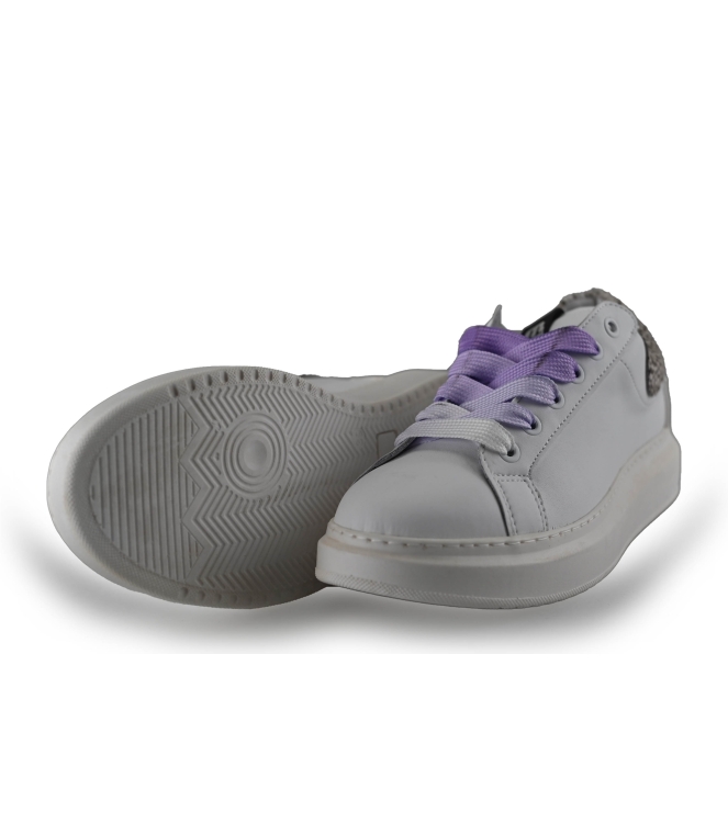 Maruti Sneaker