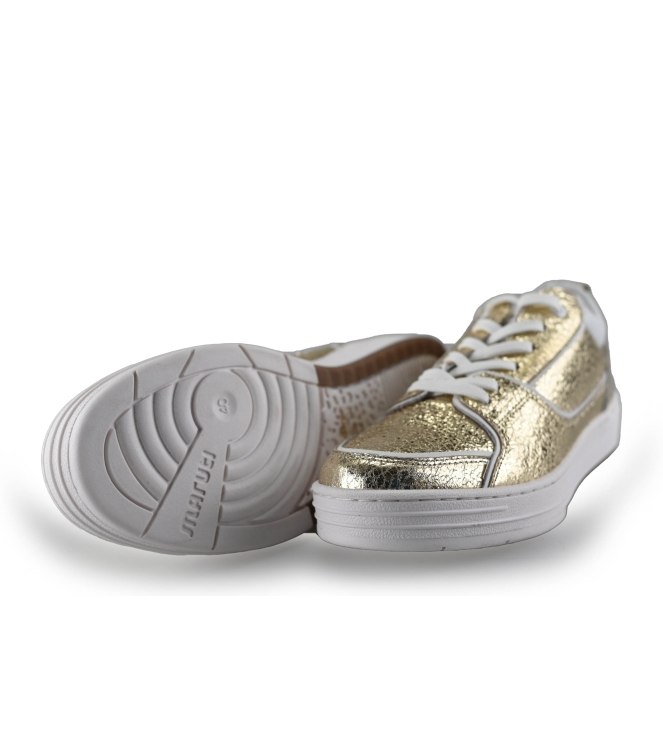 Maruti Sneaker