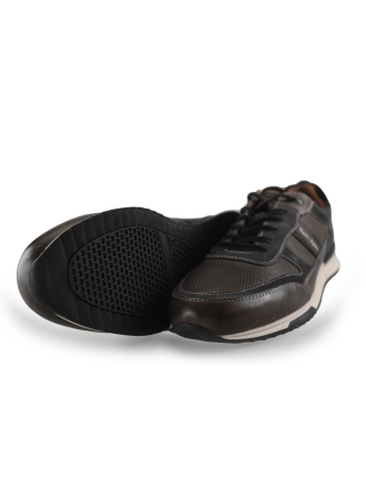 Australian Sneaker
