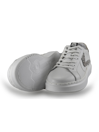 Maruti Sneaker