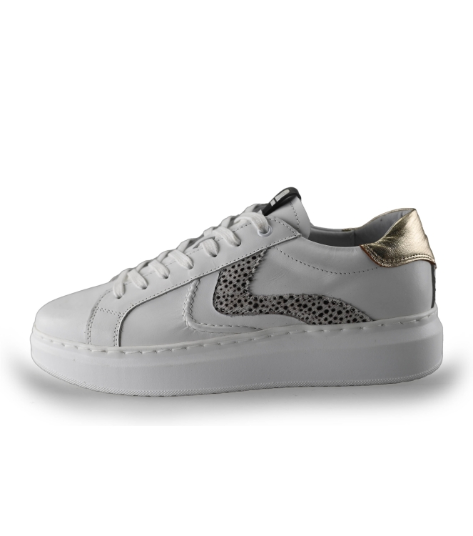Maruti Sneaker