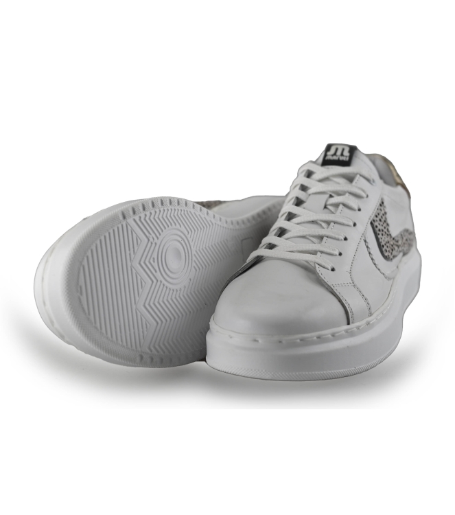 Maruti Sneaker
