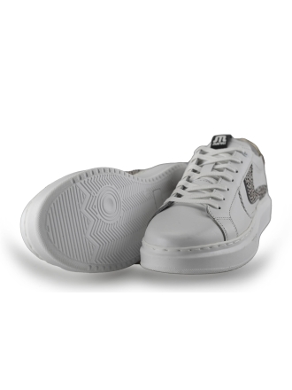 Maruti Sneaker