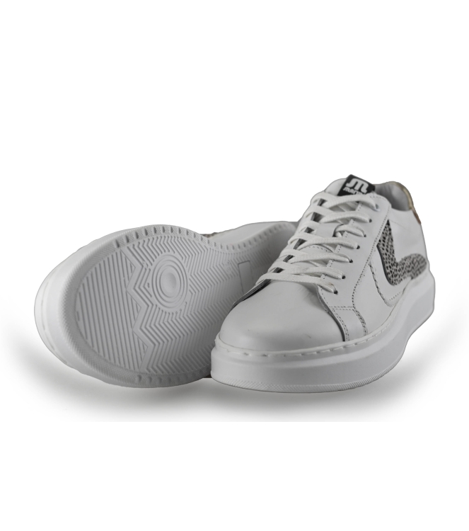 Maruti Sneaker