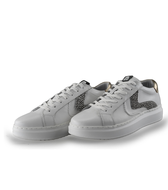 Maruti Sneaker