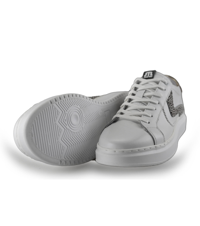 Maruti Sneaker
