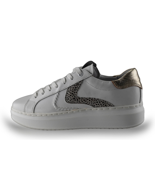 Maruti Sneaker