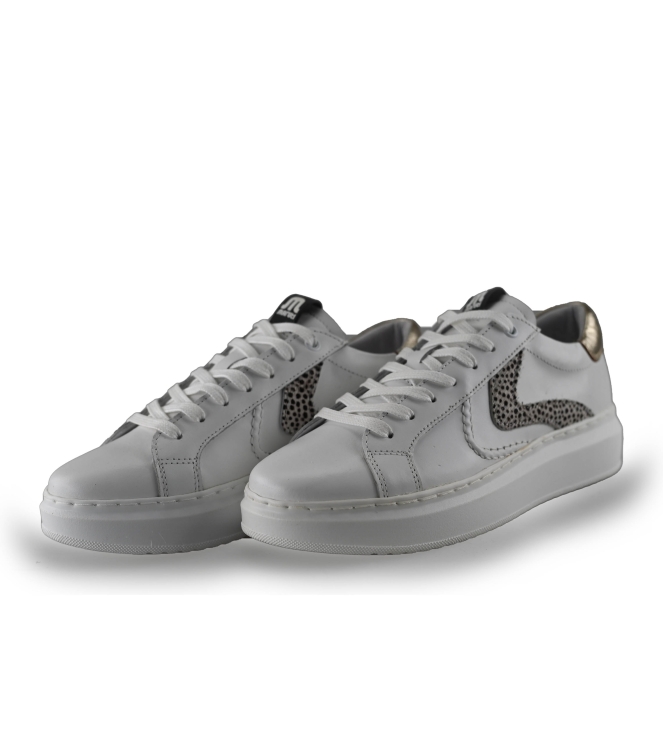 Maruti Sneaker