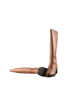 Maruti Stiefel