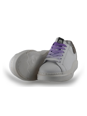 Maruti Sneaker