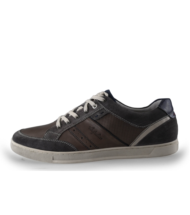 Australian Sneaker