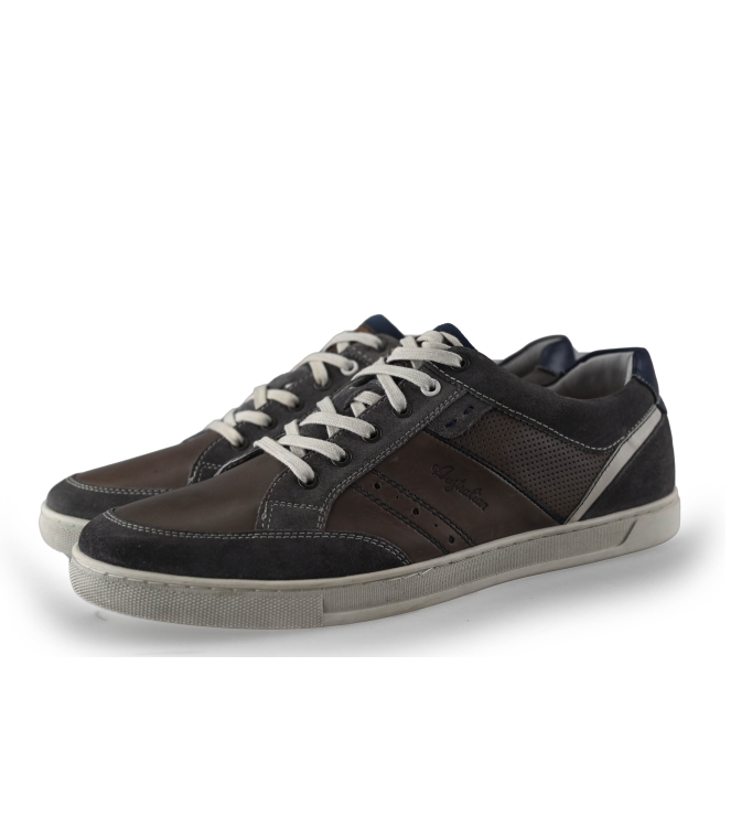 Australian Sneaker