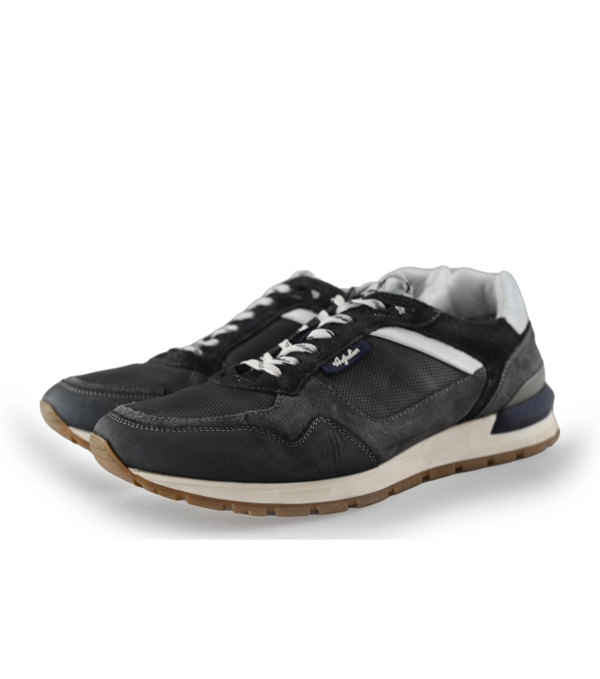 Australian Sneaker