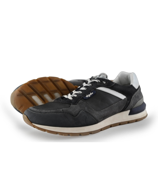 Australian Sneaker