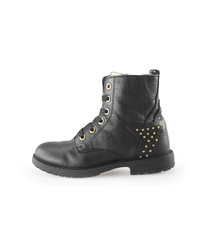 Ikke Schnürstiefel