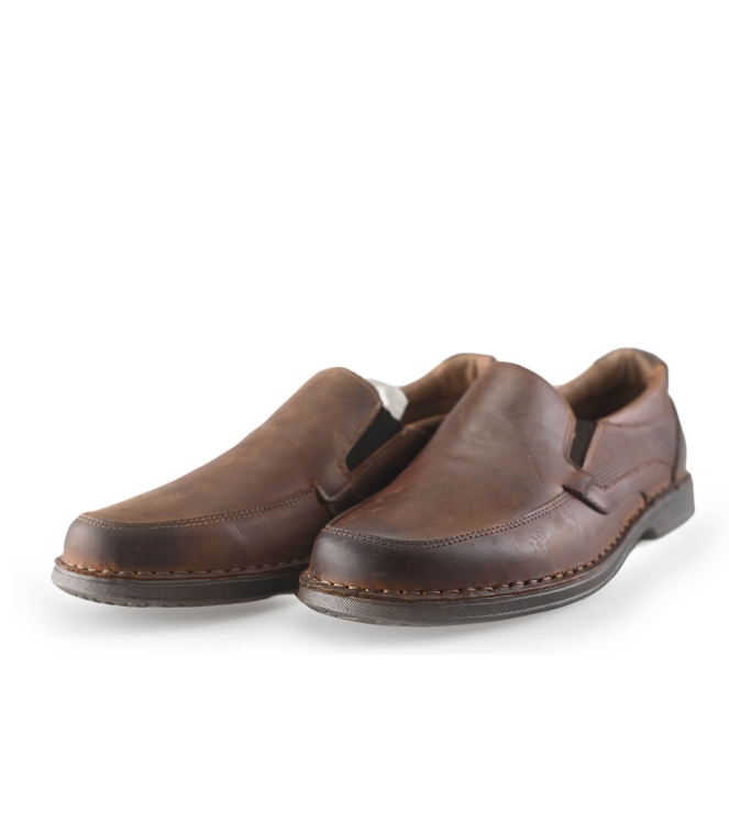 Outfielder Slip-ons