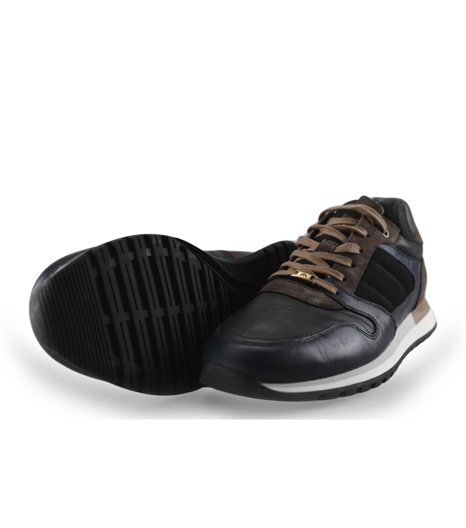 Ambitious Sneaker