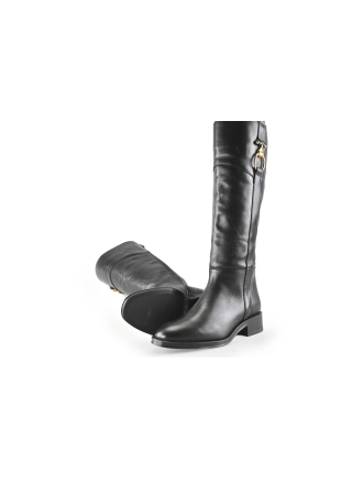 Lina Locchi Stiefel