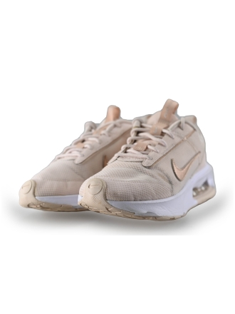 Nike Sneaker