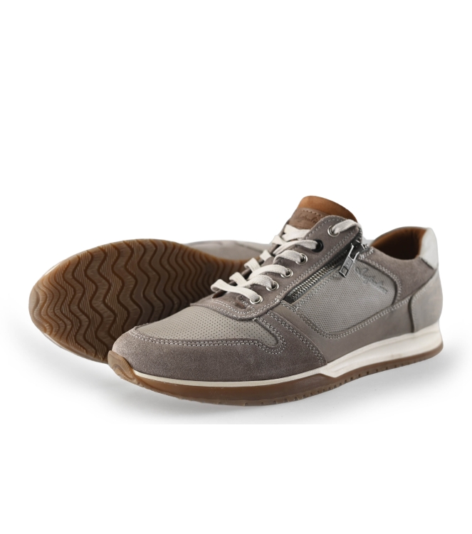 Australian Sneaker