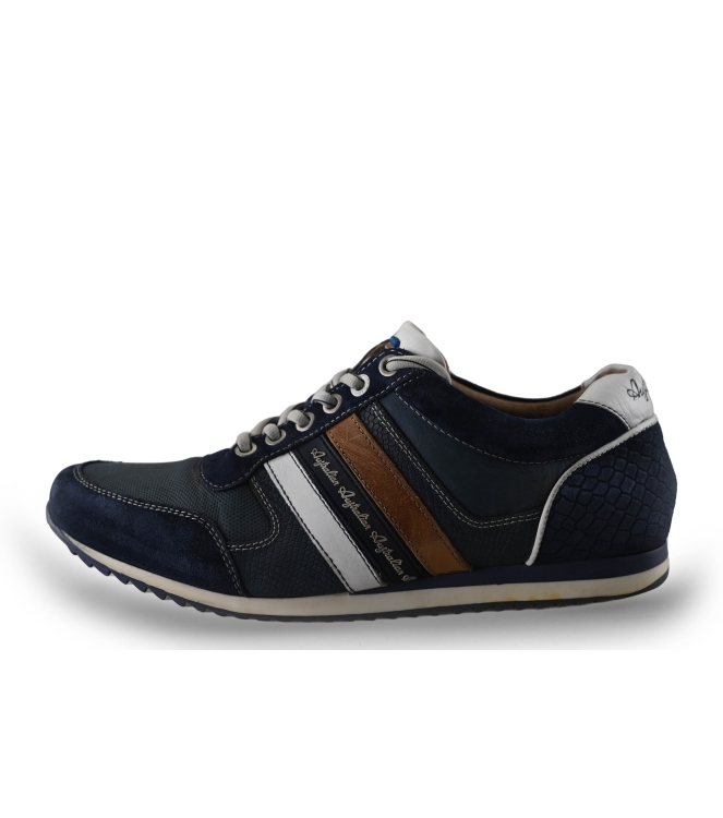Australian Sneaker