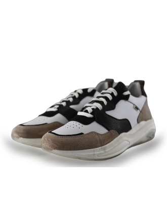 Maruti Sneaker