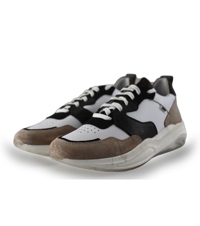 Maruti Sneaker