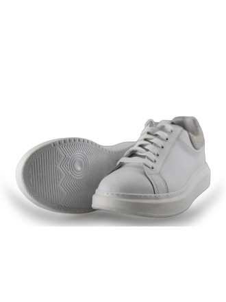 Maruti Sneaker