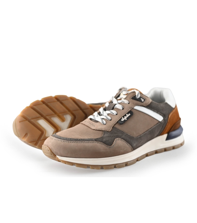 Australian Sneaker
