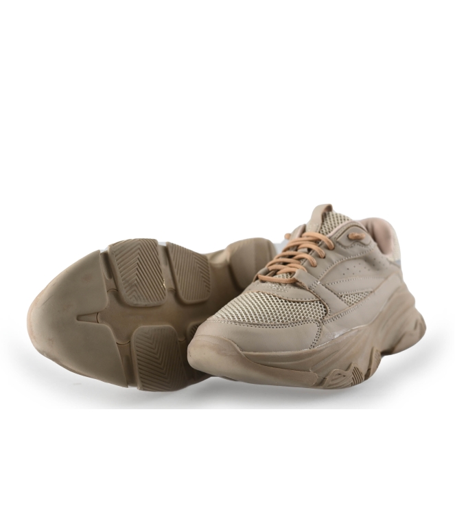 Sacha Sneaker