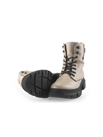 s. Oliver Schnürstiefel