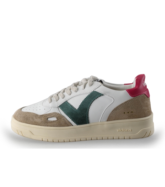 Victoria Sneaker