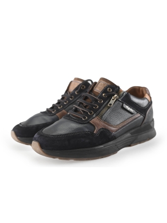 Australian Sneaker