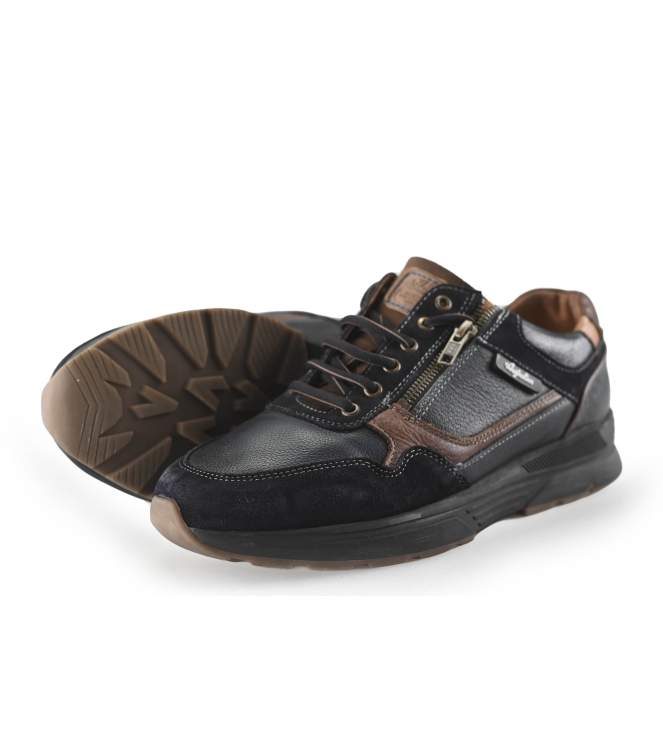 Australian Sneaker