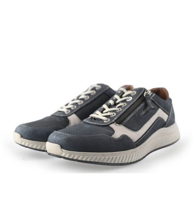 Australian Sneaker