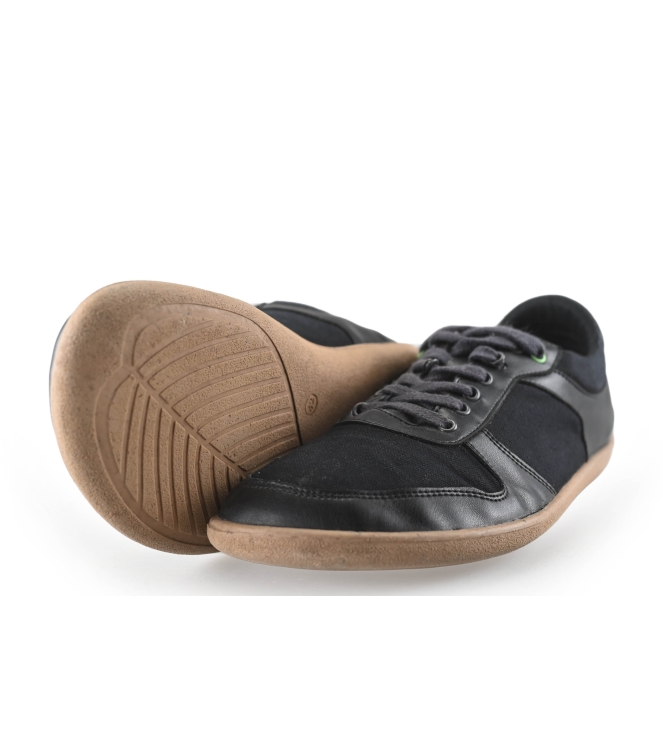 Barefoot Sneaker