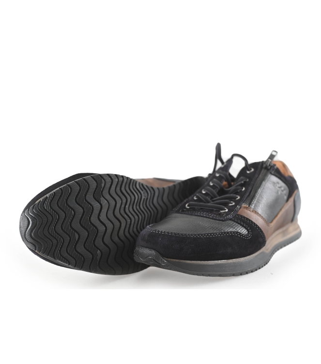 Australian Sneaker