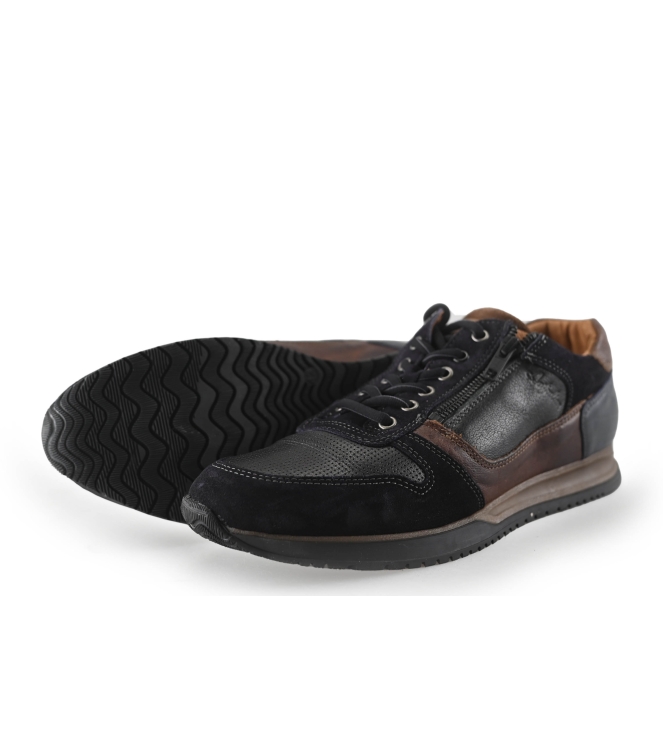 Australian Sneaker