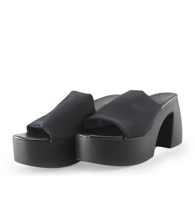 Miista Slip-ons