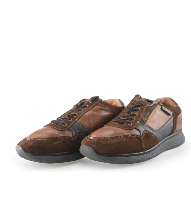 Australian Sneaker