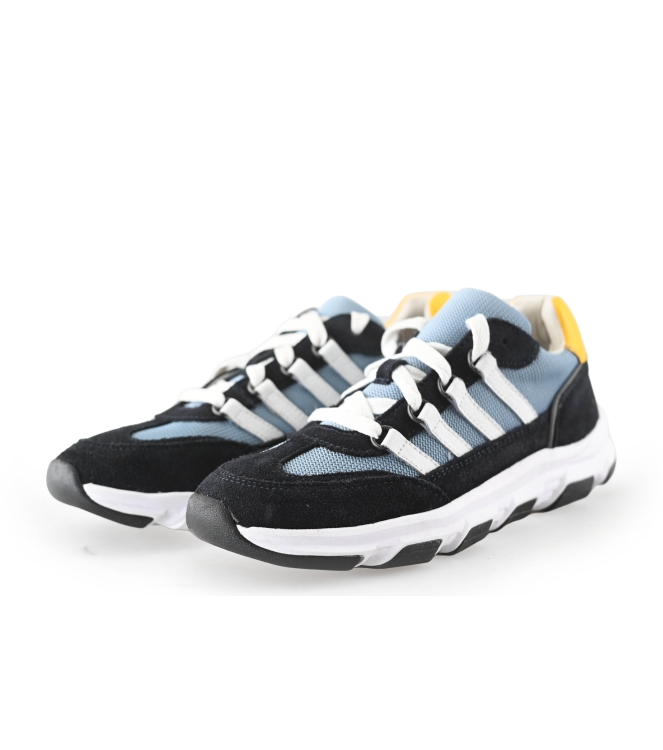 DSTRCT Sneaker