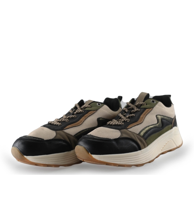DSTRCT Sneaker