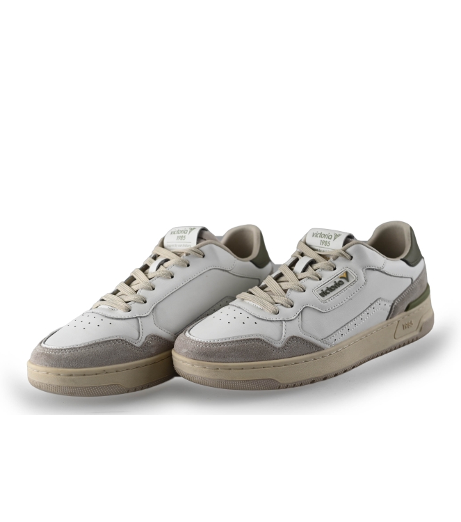 V 1985 Sneaker