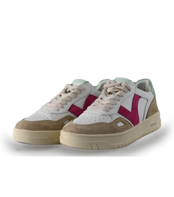 Victoria Sneaker