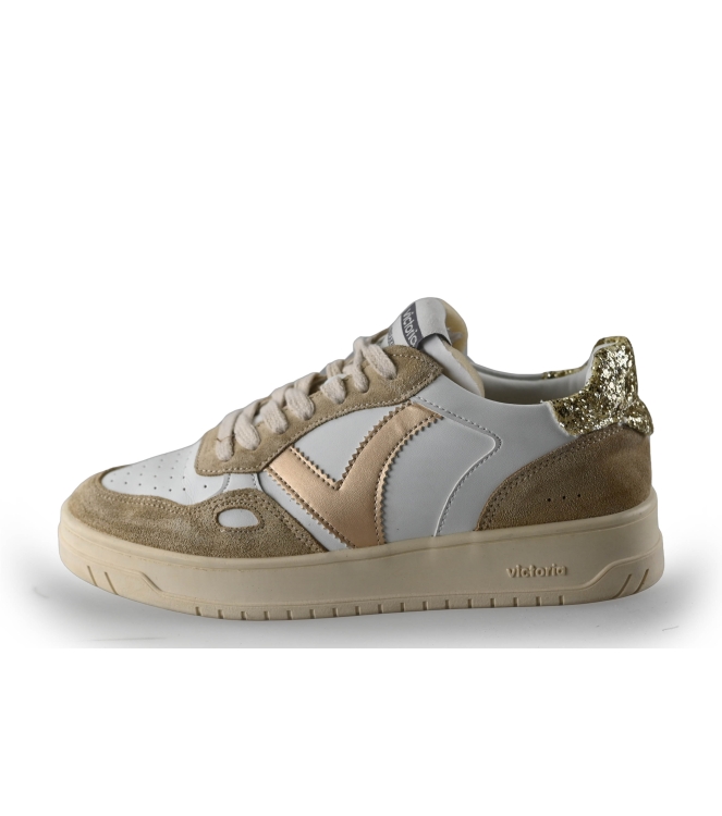 Victoria Sneaker