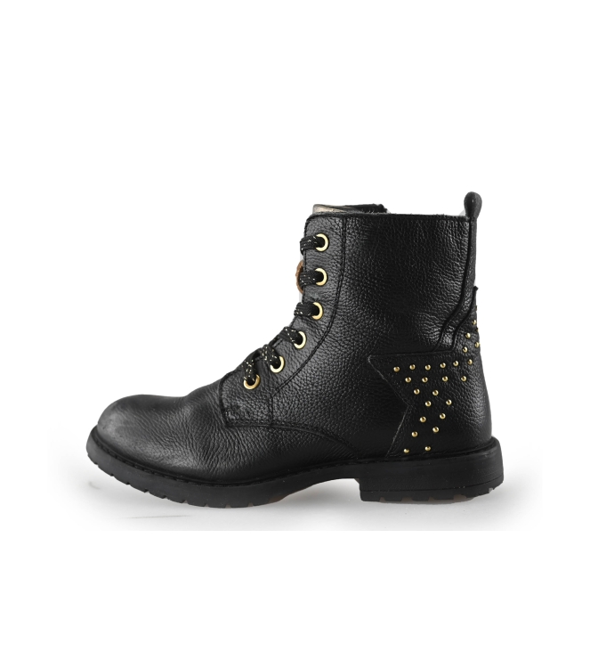 Ikke Schnürstiefel