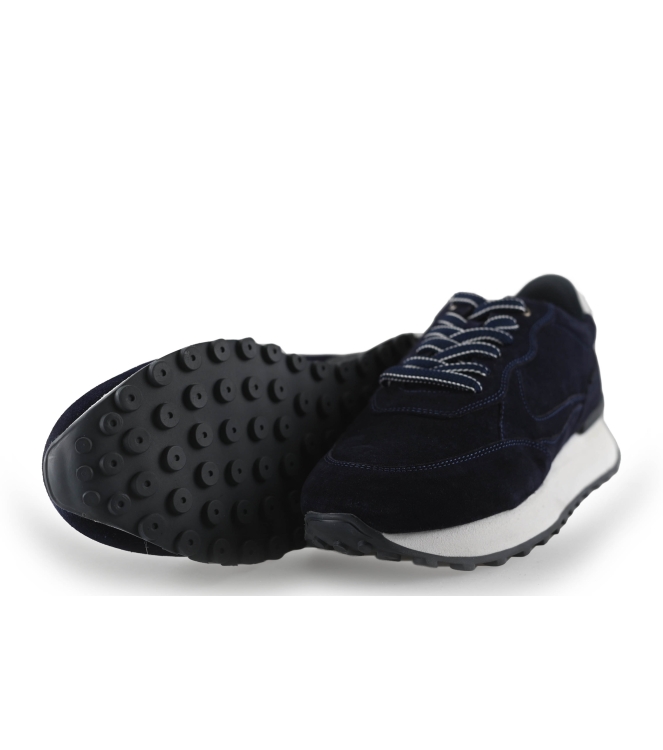 Ti Comos Sneaker
