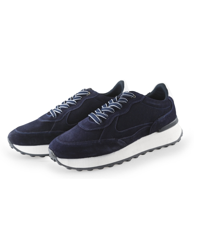 Ti Comos Sneaker